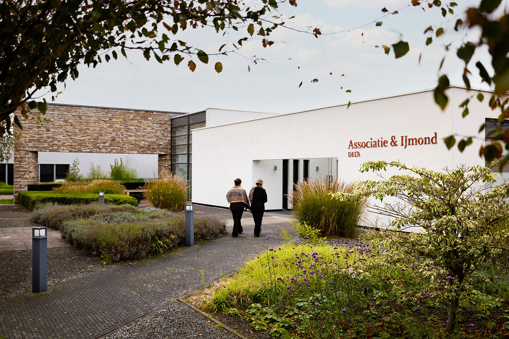Associatie & IJmond DELA | uitvaartcentrum in Alkmaar