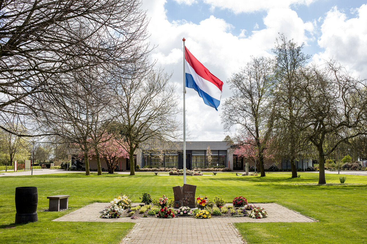 DELA Eikelenburg Crematorium Begraafplaats Rijswijk 13