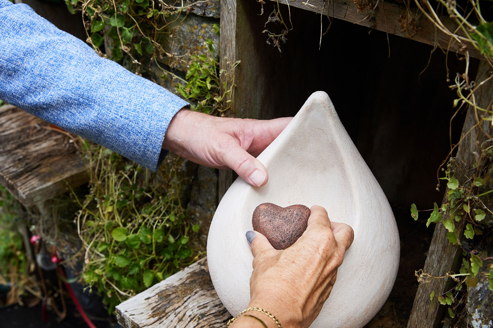 Welkom bij DELA IJsselhof | crematorium en (natuur)begraafplaats in Gouda