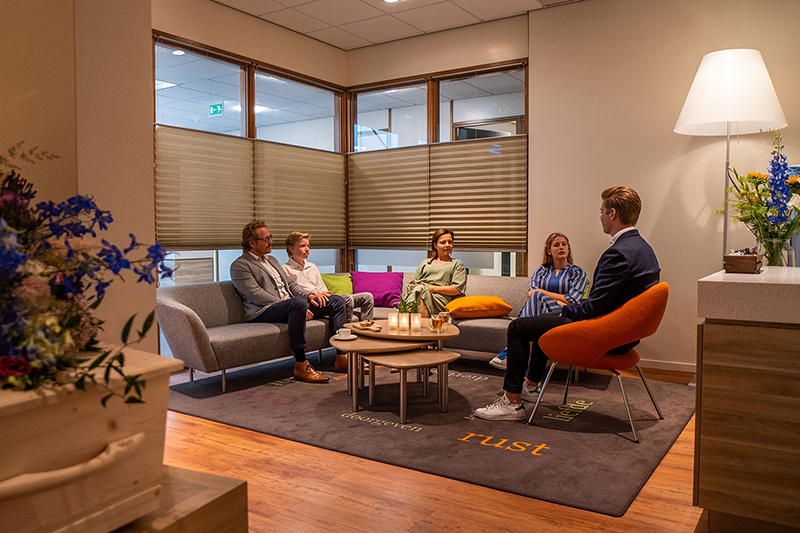 Crematorium, uitvaartcentrum en begraafplaats Hilverdael | DELA