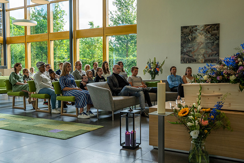 Crematorium, uitvaartcentrum en begraafplaats Hilverdael | DELA
