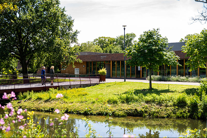 Crematorium en uitvaartcentrum Rhijnhof in Leiden Buiten 4 | DELA