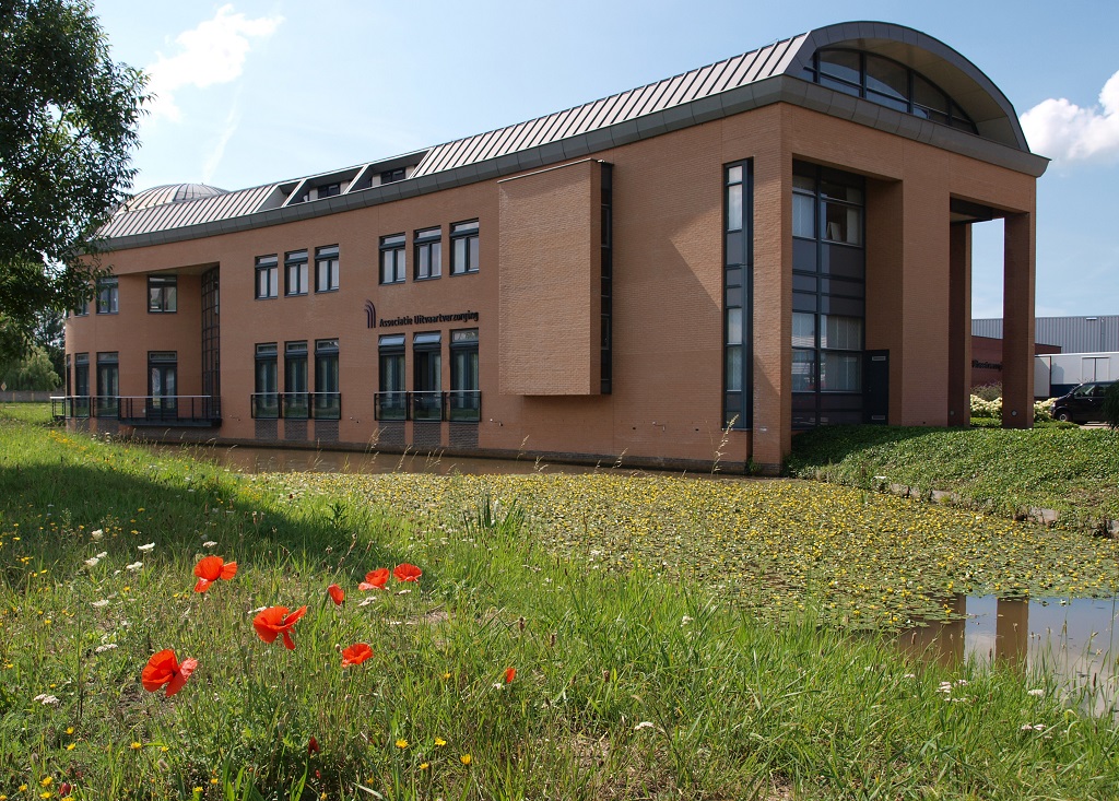 Associatie & IJmond DELA | uitvaartcentrum in Wormerveer