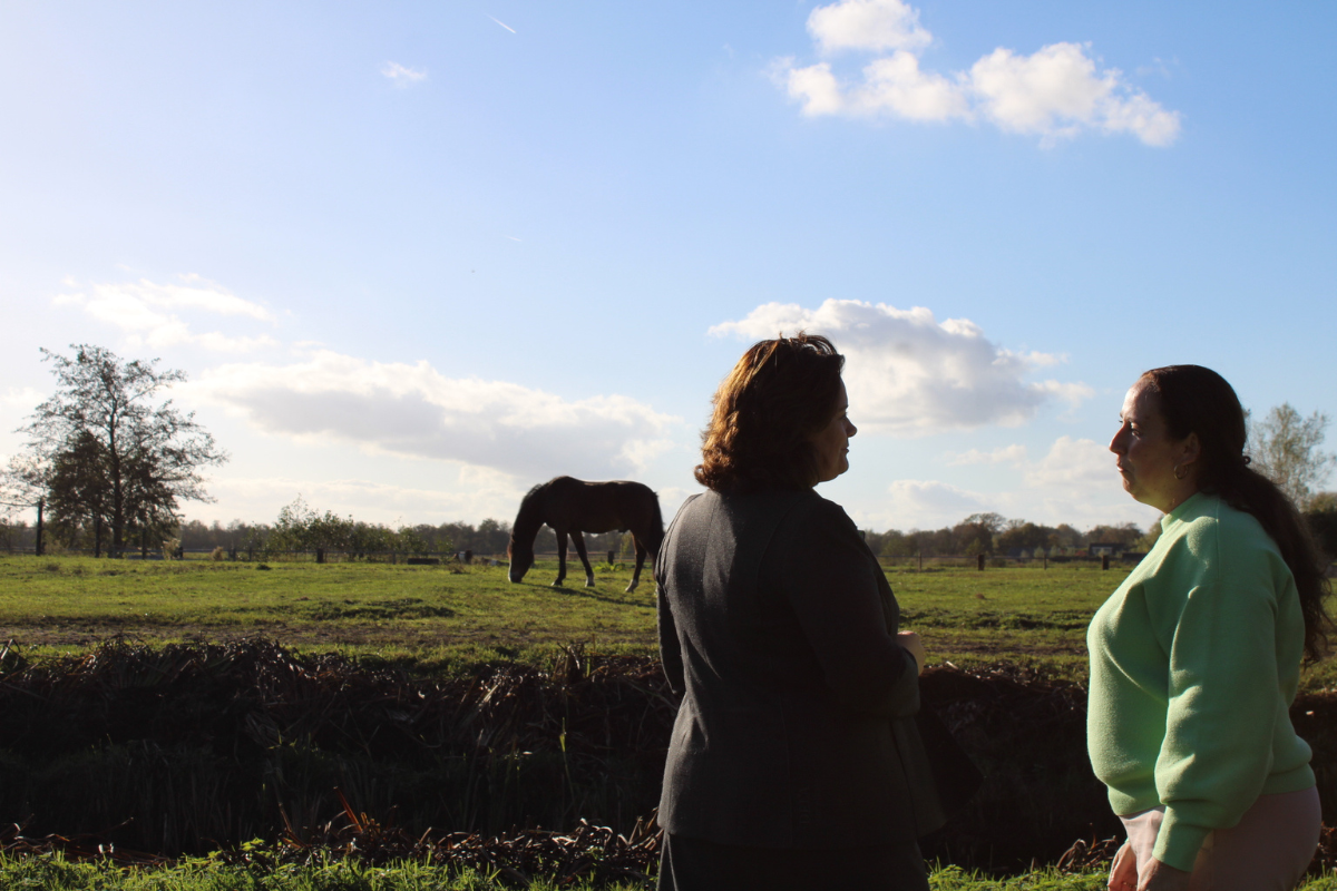 Header Linda en Eva